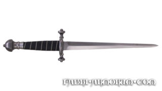 Rennaisance dagger with ring
